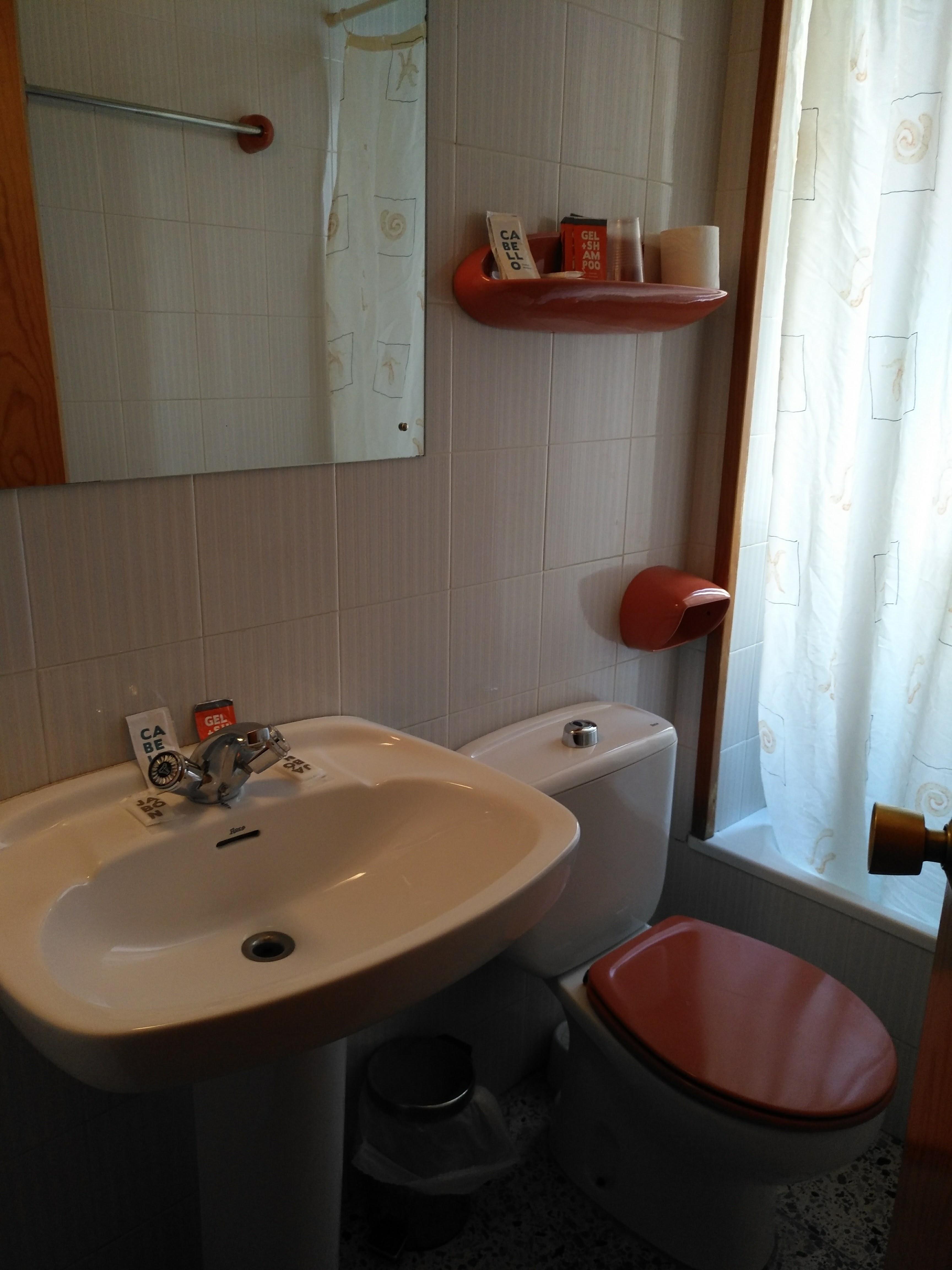 ריבאס דה פרסר Hostal Porta De Nuria מראה חיצוני תמונה