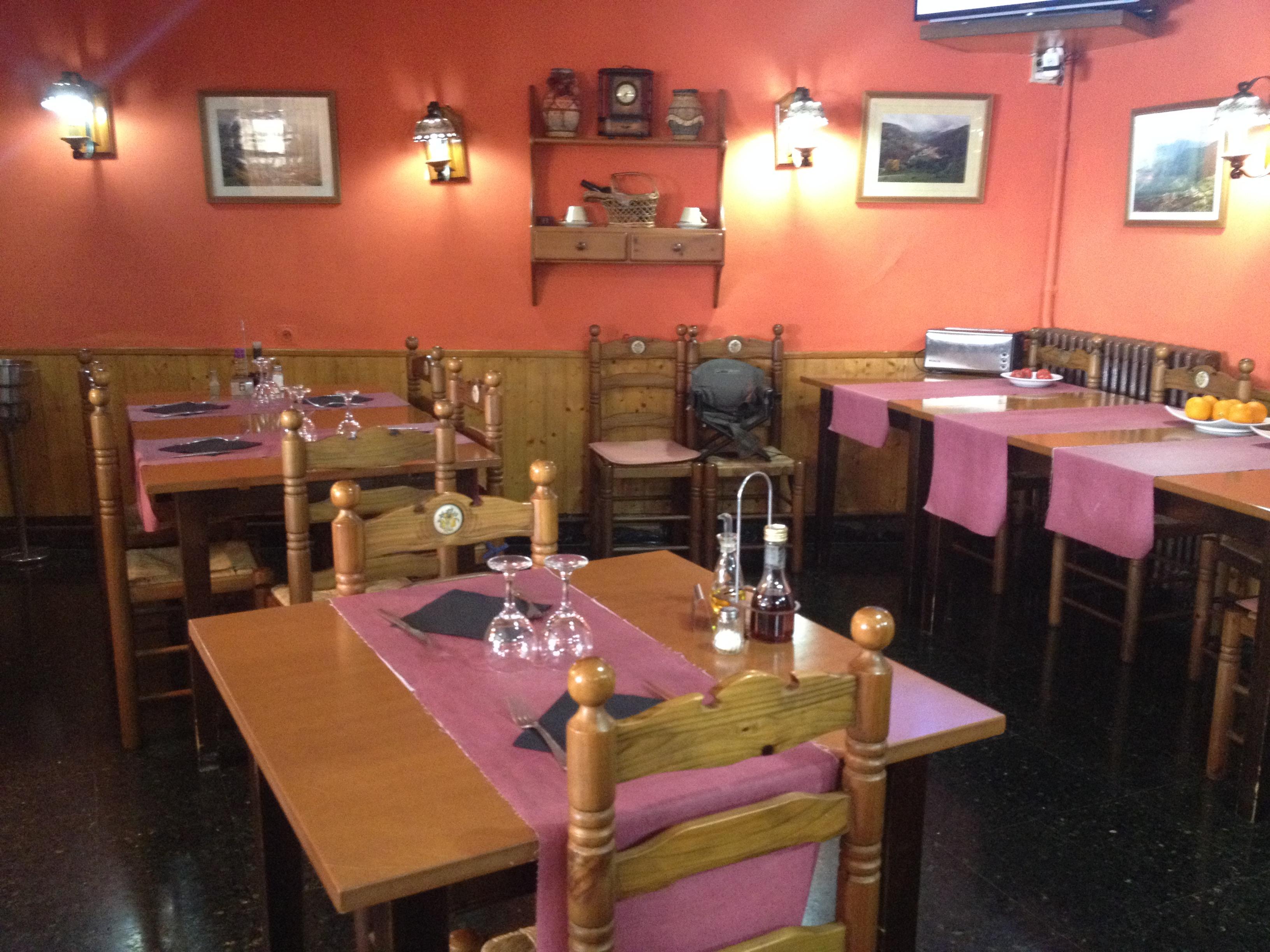 ריבאס דה פרסר Hostal Porta De Nuria מראה חיצוני תמונה