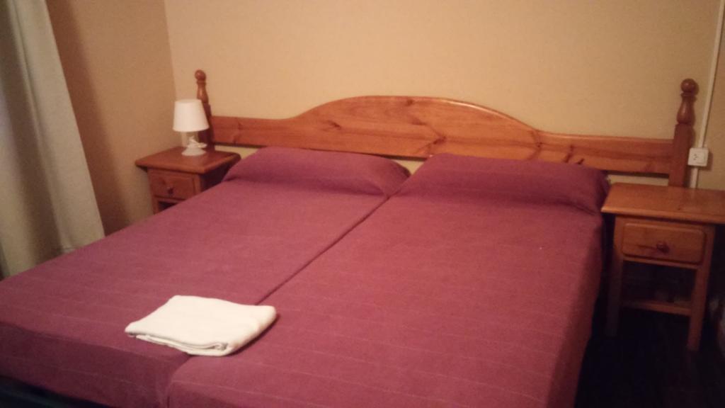 ריבאס דה פרסר Hostal Porta De Nuria מראה חיצוני תמונה