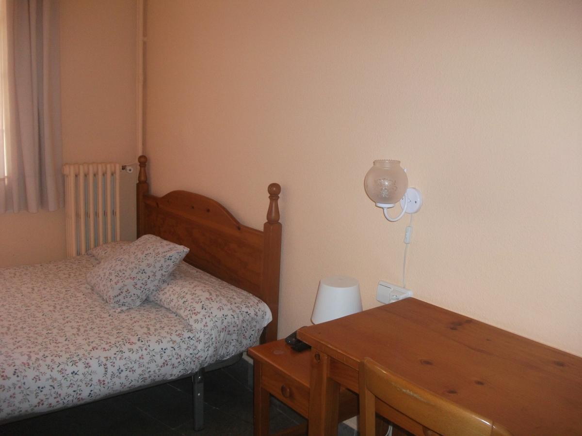 ריבאס דה פרסר Hostal Porta De Nuria מראה חיצוני תמונה
